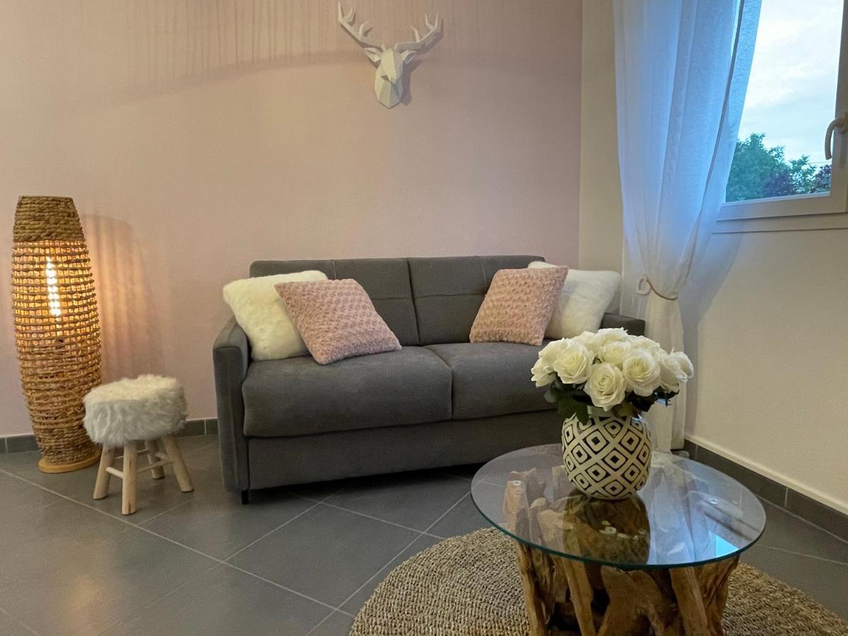 Studio calme et cosy Saint-Julien-les-Villas Esterno foto